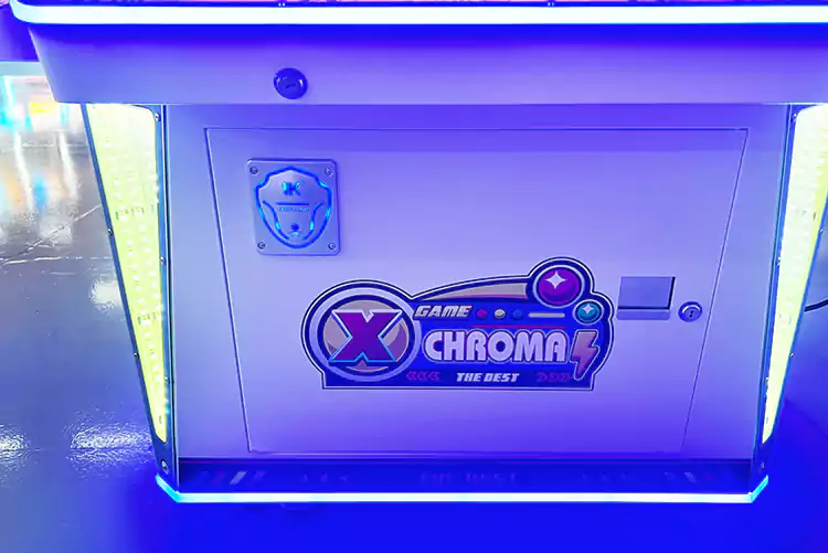 X CHROMA detail view 1 thumbnail