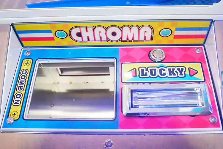 X CHROMA detail view 2 thumbnail